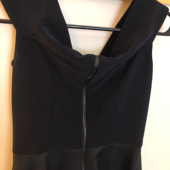 Wonderful midnight blue evening gown by Joseph Ribkoff - Dress - Picture 10 of 14